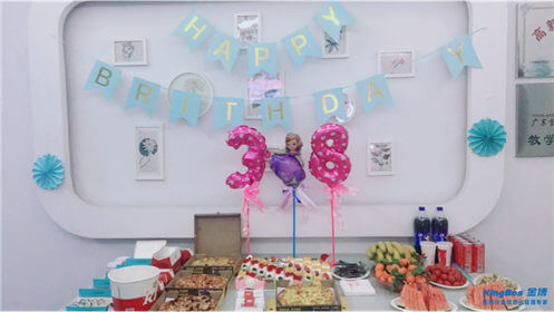 當女神節偶遇生日會……